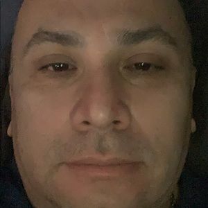 Meet your Posher, Hugo